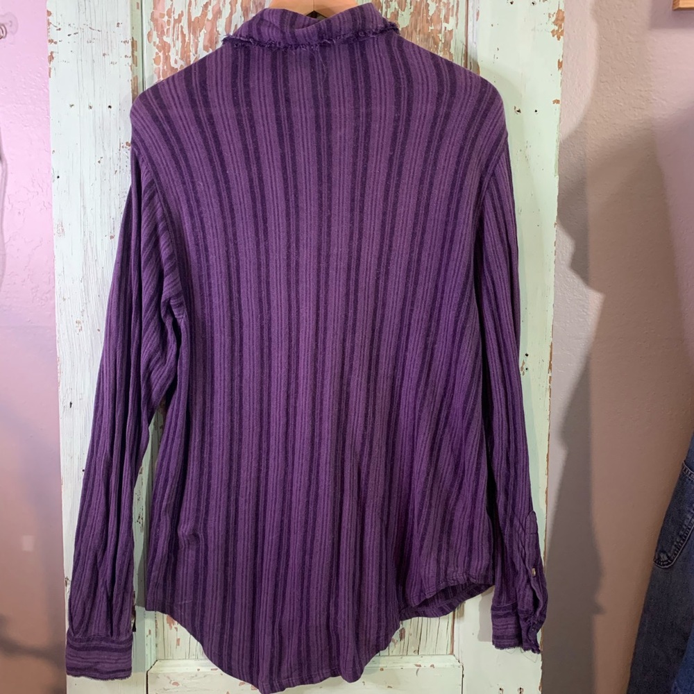 Women’s Free People beach purple striped button-up shirt - Picture 2 of 6